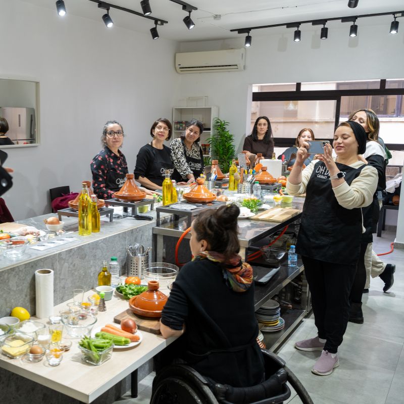 Cours de Cuisine Marocaine Express à Rabat – Expérience en 1 Heure